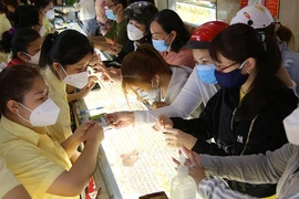 Giá vàng SJC giảm sốc nhưng vẫn quá đắt 