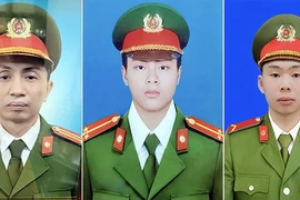 Nước mắt tiếc thương 3 chiến sĩ hy sinh 