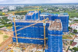 Bão giá tấn công lĩnh vực xây dựng, nhà ở 