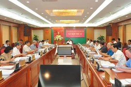 Ủy ban Kiểm tra Trung ương kỷ luật nhiều cán bộ 