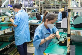 TP.HCM cần 'cú hích' để lấy lại đà tăng trưởng 