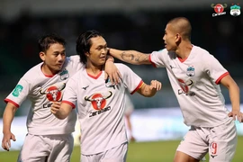 Loại SHB Đà Nẵng, thắng HA Gia Lai, PVF-CAND thách thức Thanh Hóa 