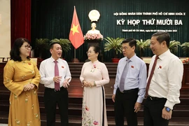 Đại biểu HĐND TP.HCM: Thêm biên chế cho phường, xã đông dân