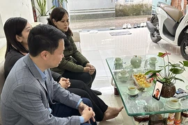 Vụ tàu trúng tên lửa ở Biển Đỏ: 'Xin đưa bố về với con!'