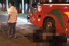 2 công an nghĩa vụ thương vong sau va chạm với xe khách