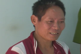 Cha dượng dâm ô con riêng của vợ