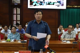 Thứ trưởng Bộ Y tế kiểm tra phòng, chống COVID tại Đắk Lắk