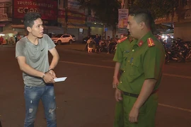 Nghi can đâm gục thanh niên trong quán cà phê ra đầu thú
