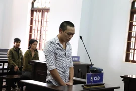 Kẻ lừa tiền vợ nạn nhân Rào Trăng 3 lãnh án