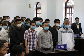 Hoãn xử vụ Trịnh Sướng vì 1 bị cáo có giấy chứng nhận tâm thần
