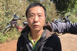 Phát hiện 5 khẩu súng trong nhà một nghi can buôn bán ma túy