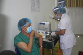 Gia Lai: 61 người đầu tiên được tiêm vaccine COVID-19