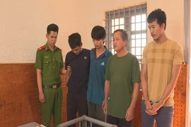 Thượng úy công an bị tấn công khi lập biên bản vụ đánh bạc