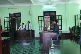 Hoãn xử vụ cố ý gây thương tích vì nghi trộm gà