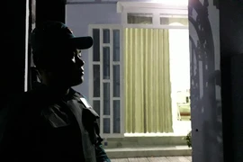 Bình Dương: Chồng phát hiện vợ chết trong tư thế treo cổ
