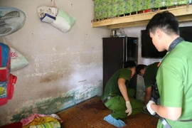 Chồng giết vợ và con nhỏ ở Bình Dương nghi do cờ bạc
