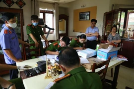 Vụ 43 ha đất vàng: Tạm giam 2 lãnh đạo, khám xét Công ty 3-2