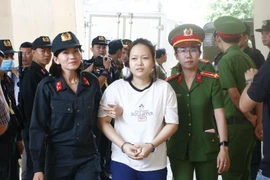 Lãnh án tử, nữ chủ mưu vụ đổ bê tông giấu xác vẫn tươi cười
