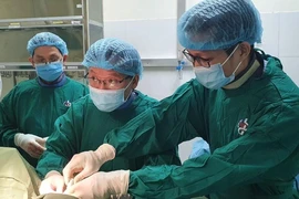 Bình Dương: Lần đầu tiên đặt máy tạo nhịp tim vĩnh viễn