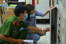 Công nhân phá két sắt công ty trộm gần 800 triệu đồng