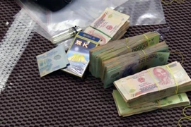 Nổ súng trấn áp sòng bạc hàng tỷ đồng tại Bình Dương