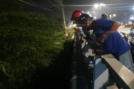 2 thanh niên gục chết cạnh nhau dưới chân cầu Tân Hội