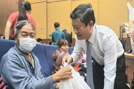 Bình Dương: 24 tỉ đồng hỗ trợ người nghèo đón tết