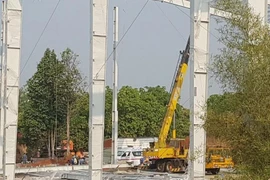  Đứt cáp xe cần cẩu, 3 người thương vong