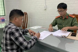 Bình Dương: Giúp mẹ đòi nợ không đúng cách, người đàn ông bị phạt 7,5 triệu đồng