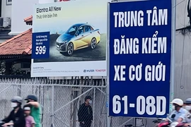 Bình Dương: Đang khám xét một trung tâm đăng kiểm