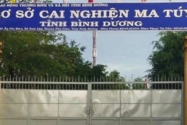 Bình Dương: Học viên trốn khỏi cơ sở cai nghiện, giật điện thoại người đi đường