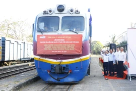 Chuyến tàu xuất khẩu nông sản đầu tiên năm 2024 từ Bình Dương sang Trung Quốc 