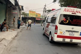 Bình Dương: Người đàn ông bị đâm gục giữa đường