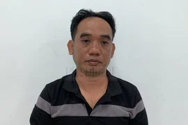 ‘Nổ’ quen nhiều cán bộ cấp cao để lừa tiền chạy án