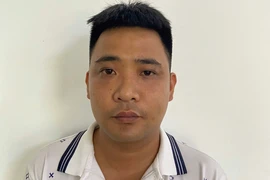 Bình Dương: Cò đất lừa khách hàng lấy tiền rồi bỏ trốn