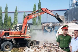 Người đàn ông xây dựng hàng loạt căn nhà trái phép ở Bình Dương bị bắt