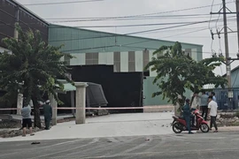 Vụ sập nhà xưởng 3 người tử vong ở Bình Dương: Khởi tố người nước ngoài và chủ thầu