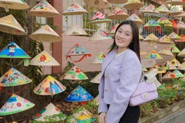 Điểm check-in nón lá độc đáo dịp Tết tại TP.HCM