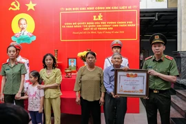 Công an TP.HCM trao Bằng 'Tổ quốc ghi công' cho Phó Trưởng Công an xã hi sinh