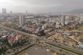 Cảnh báo huy động vốn bất động sản không lành mạnh