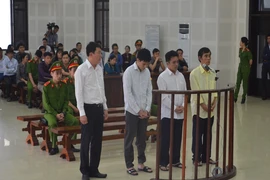 Đang xét xử các bị cáo trong vụ chìm tàu trên sông Hàn