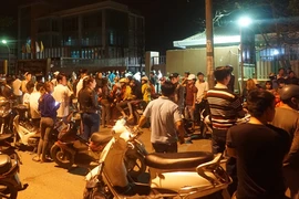 Dân tiếp tục vây nhà máy thép Dana Ý vì ô nhiễm