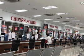 Đà Nẵng cho viên chức có thai và con nhỏ được ở nhà