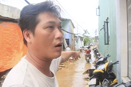 Người dân Đà Nẵng kể lại giây phút sinh tử giữa lũ dữ