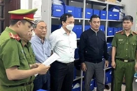 Tạm giữ hình sự 4 người liên quan đến đăng kiểm tàu cá