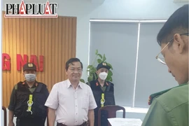 Bắt nguyên Hiệu trưởng Trường Đại học Đồng Nai 