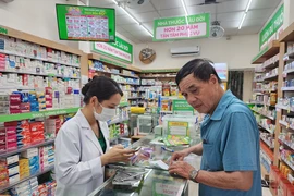 Khan hiếm thuốc chữa đau mắt đỏ tại Đà Nẵng