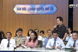 Buôn lậu qua đường hàng không phức tạp, hải quan mong người dân tố giác