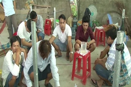 Vĩnh Long: Bắt quả tang 9 người đá gà ăn tiền trên Internet