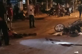 Xe máy tông nhau trên QL53, hai người tử vong